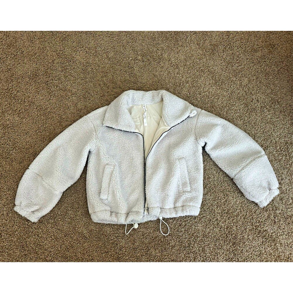 Lululemon White Sherpa Full Zip Jacket Women’s Size 6 Long Sleeve